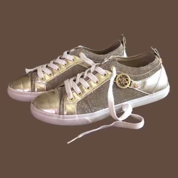 Guess Shoes - Guess✨ ‘Maadet 2’ Sneakers